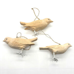 3 Small carved Wooden Bird Figurines Hanging Ornaments Painting Crafts Folk Art